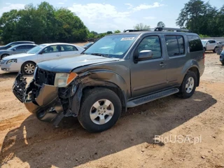 NISSAN PATHFINDER XE