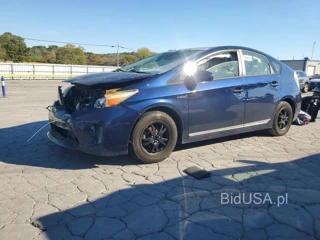 TOYOTA PRIUS THREE