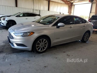 FORD FUSION SE HYBRID
