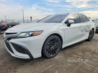 TOYOTA CAMRY XSE