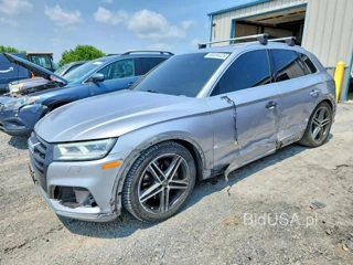 AUDI SQ5 PREMIUM PLUS