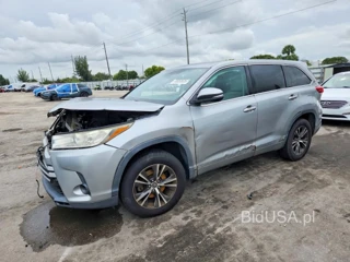 TOYOTA HIGHLANDER LE