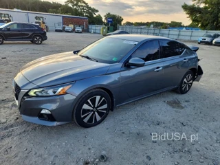 NISSAN ALTIMA SL
