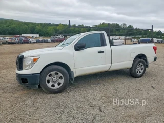 NISSAN TITAN S