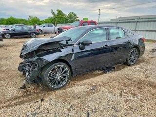 TOYOTA AVALON TOURING