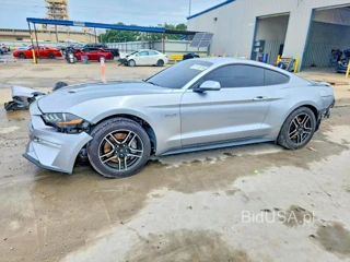 FORD MUSTANG GT