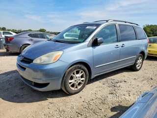 TOYOTA SIENNA LE