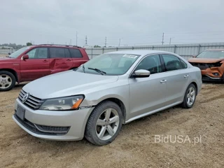 VOLKSWAGEN PASSAT SE