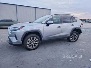 TOYOTA RAV4 XLE PREMIUM
