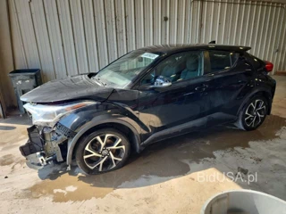 TOYOTA C-HR XLE