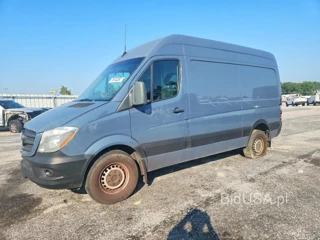 MERCEDES-BENZ SPRINTER 2500