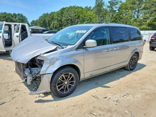DODGE GRAND CARAVAN SXT