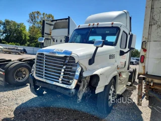 FREIGHTLINER CASCADIA
