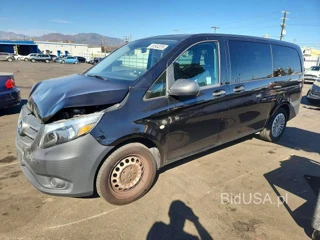 MERCEDES-BENZ METRIS
