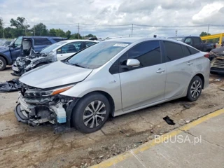 TOYOTA PRIUS PRIME LE