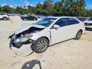 TOYOTA CAMRY HYBRID XLE