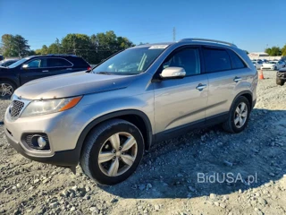 KIA SORENTO EX