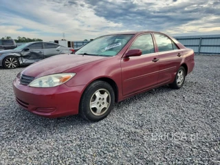 TOYOTA CAMRY LE V6