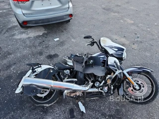 HARLEY-DAVIDSON FLHXSE CVO STREET GLIDE