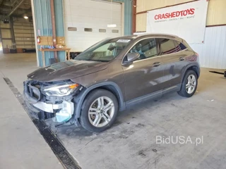 MERCEDES-BENZ GLA 250 4MATIC