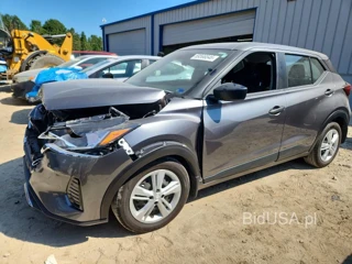 NISSAN KICKS S