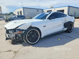FORD MUSTANG GT