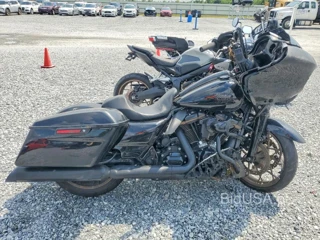 HARLEY-DAVIDSON FLTRXST