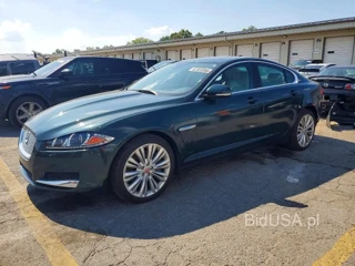JAGUAR XF 2.0T PREMIUM