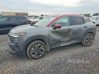 NISSAN KICKS SV