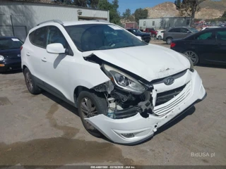HYUNDAI HYUNDAI TUCSON SE