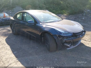 TESLA TESLA MODEL 3 LONG RANGE DUAL MOTOR ALL-WHEEL DRIVE