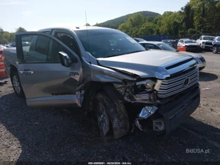 TOYOTA TOYOTA TUNDRA LIMITED 5.7L V8