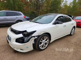 NISSAN MAXIMA S