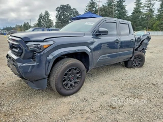 TOYOTA TACOMA SR5