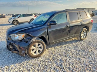 TOYOTA HIGHLANDER BASE