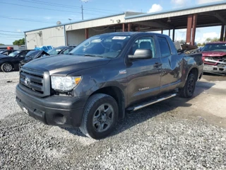 TOYOTA TUNDRA DOUBLE CAB SR5