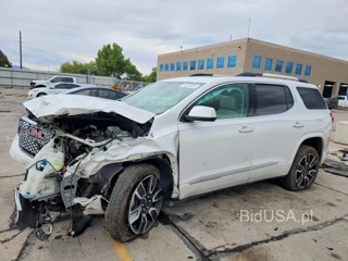 GMC ACADIA DENALI