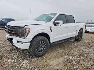 FORD F150 SUPERCREW