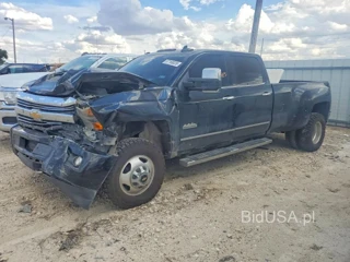 CHEVROLET SILVERADO K3500 HIGH COUNTRY