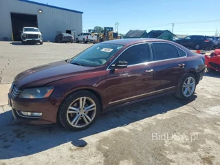 VOLKSWAGEN PASSAT SE