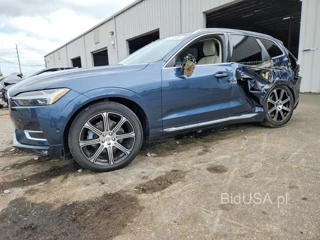 VOLVO XC60 T5 INSCRIPTION