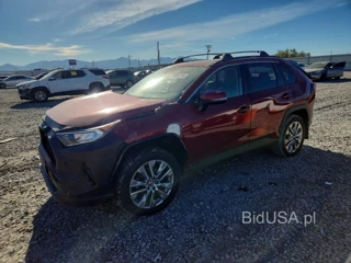 TOYOTA RAV4 XLE PREMIUM
