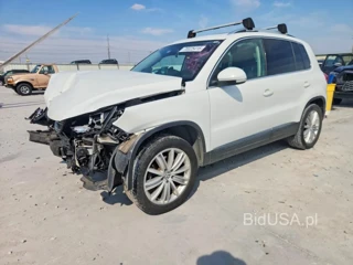 VOLKSWAGEN TIGUAN S