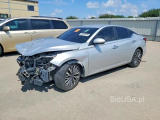 NISSAN ALTIMA SV