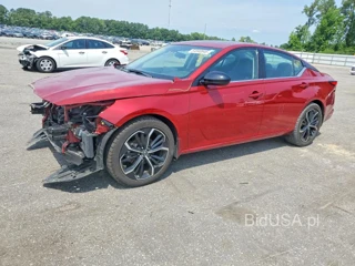 NISSAN ALTIMA SR
