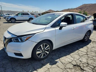 NISSAN VERSA SV