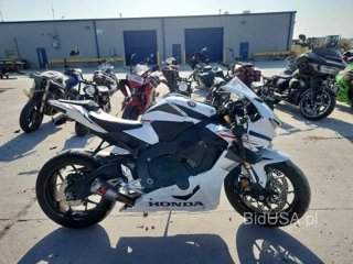 HONDA CBR1000 RR