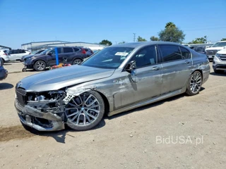 BMW 750 XI