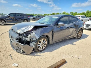 MAZDA 3 TOURING