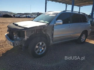 TOYOTA HIGHLANDER BASE